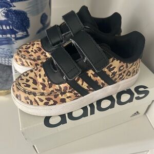 Toddler girls Adidas breaknet shoes